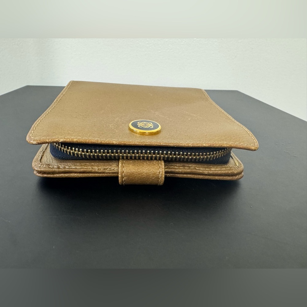 Loewe Gold Shimmer Leather Wallet AUTHENTIC EUC Card holder zipper closure - Picture 10 of 13